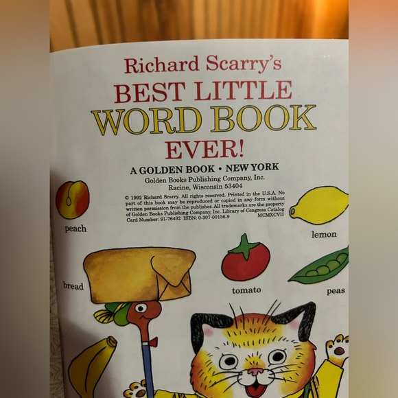 Vintage 1992 little golden book: Richard Scarry’s Best Little Word Book Ever! - Picture 2 of 3